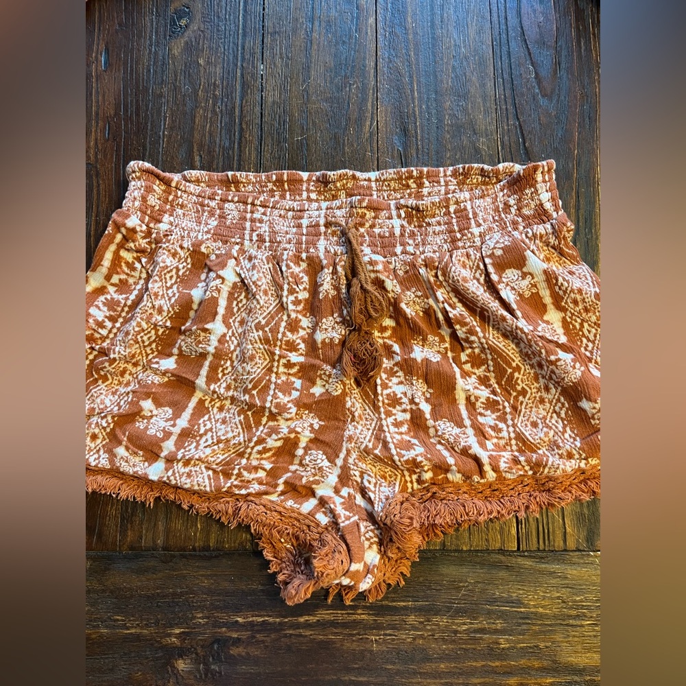 Vanilla Star Shorts